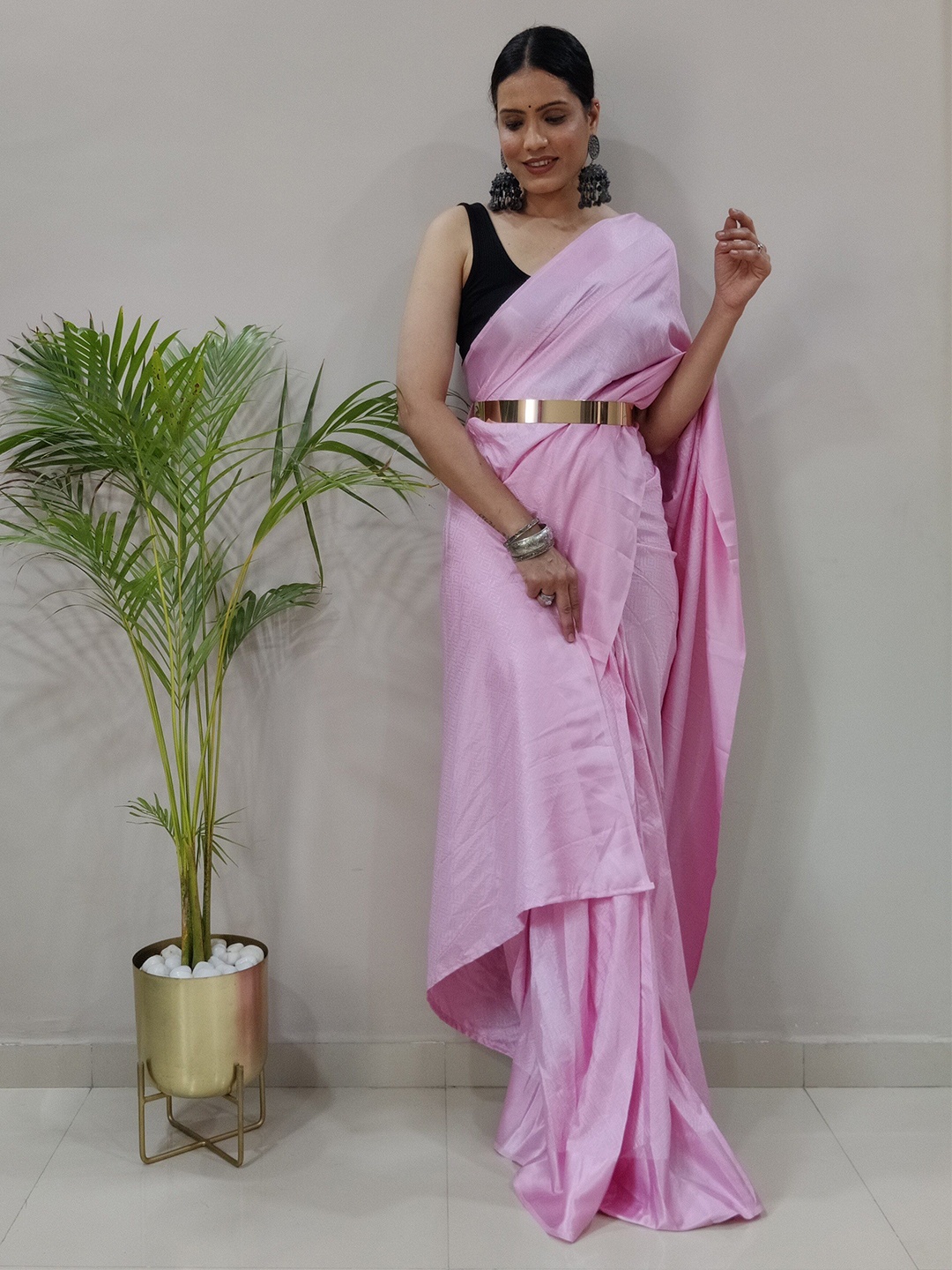 

ZIBLON Printed Pure Chiffon Ready to Wear Saree, Pink