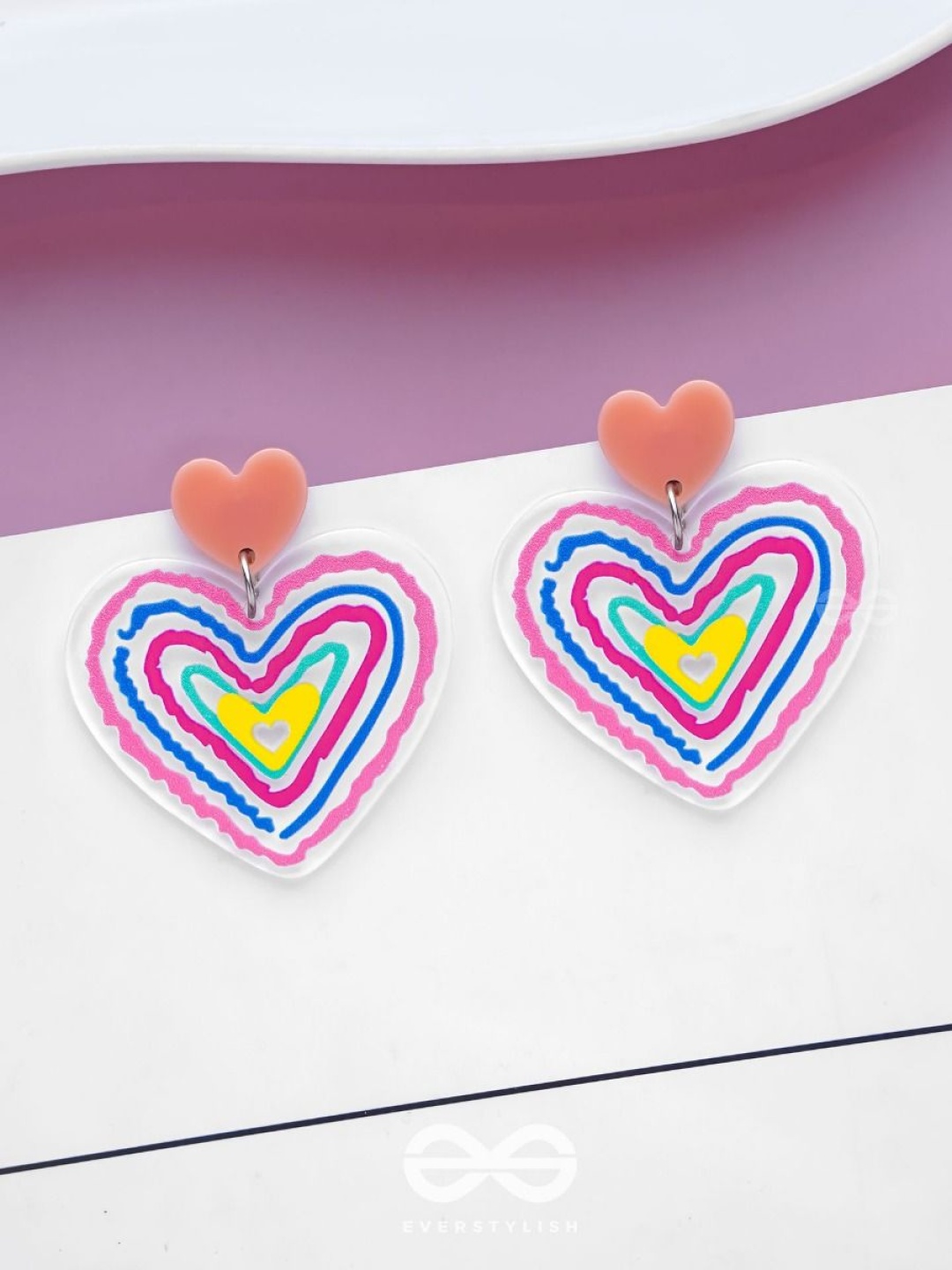 

EVERSTYLISH Acrylic Heart Shaped Drop Earrings, White