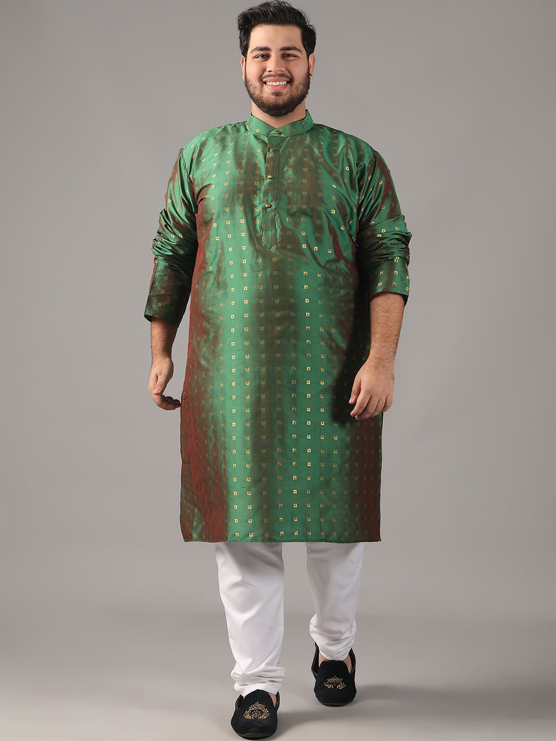 

SOJANYA PLUS Plus Size Men Geometric Woven Design Straight Kurta With Pyjamas, Green