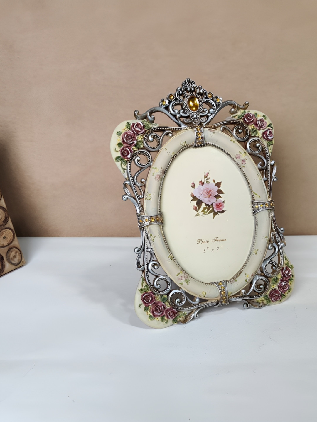 

THE HOME CO. White & Pink Wooden Table Photo Frames