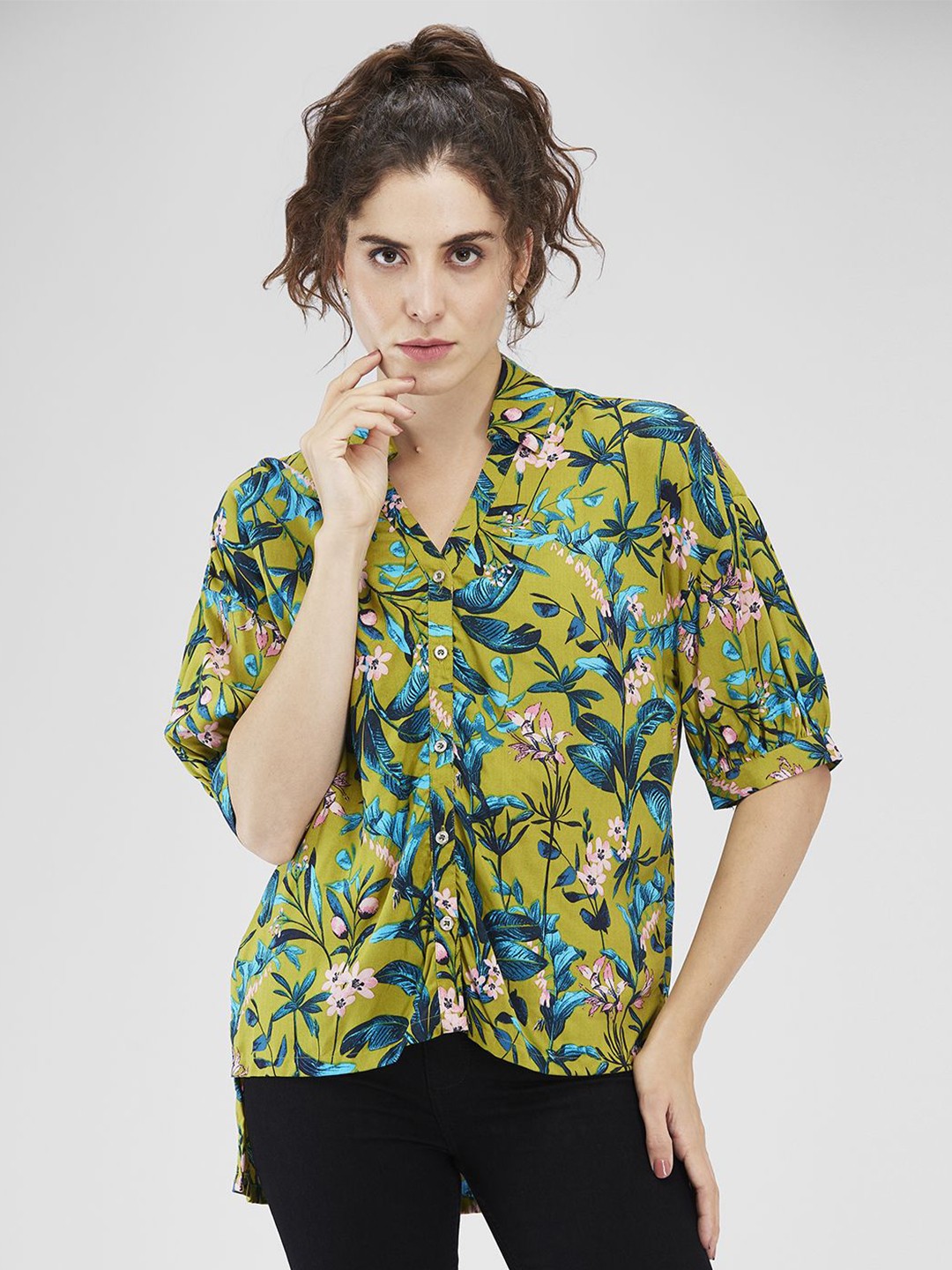 

Iti Women Spread Collar Floral Printed Casual Shirt, Green