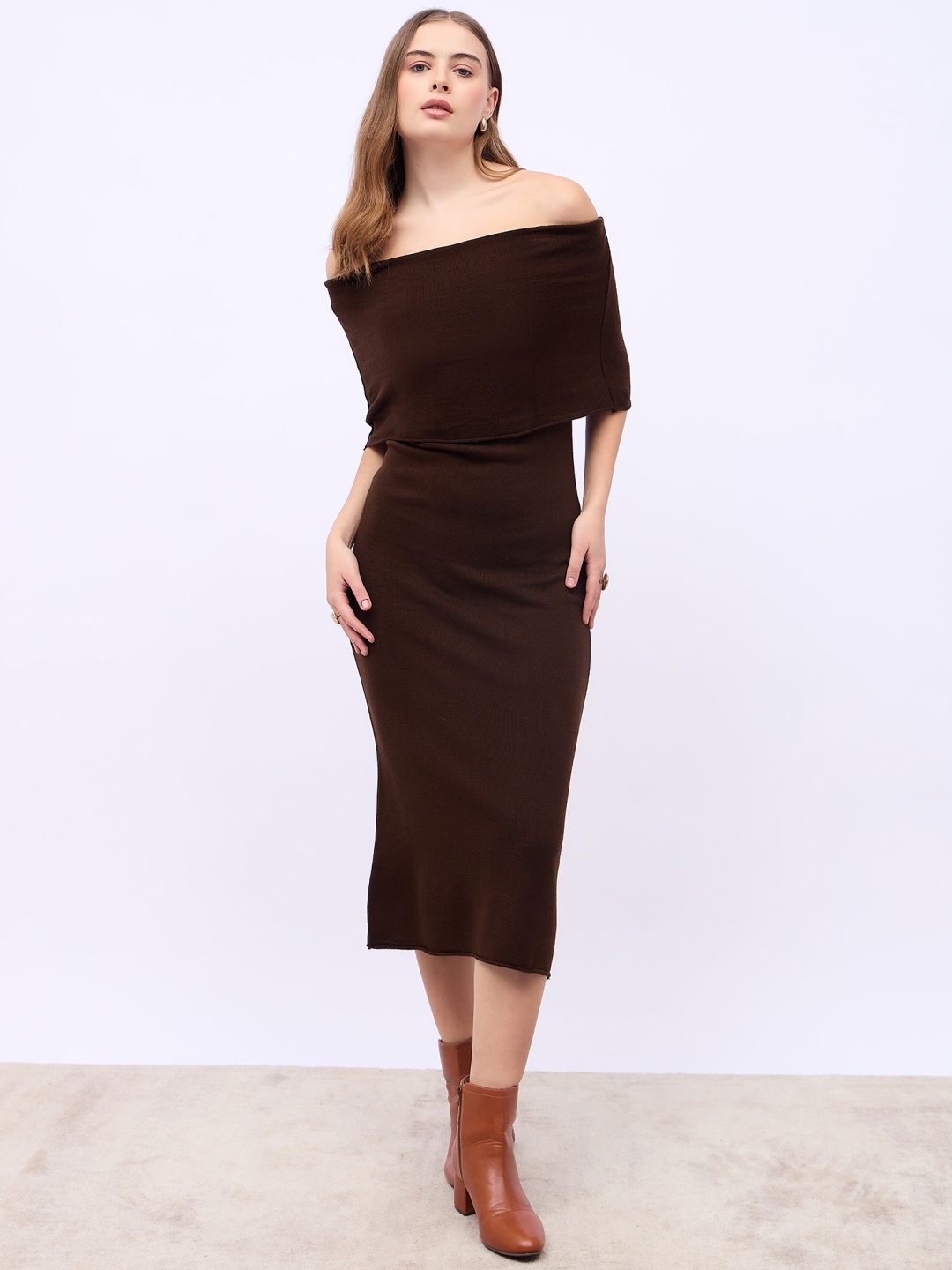 

Styli Women Off Shoulder Bodycon Midi Dress, Brown