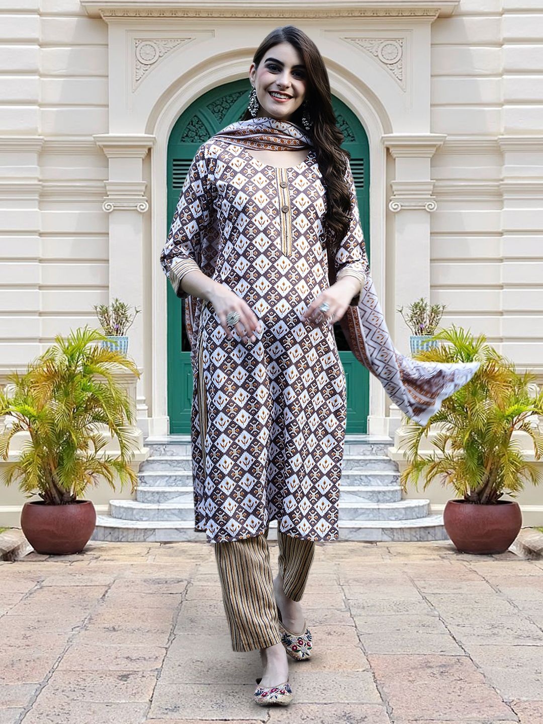 

Moda Rapido Ethnic Motifs Printed Straight Kurta With Trouser And Dupatta, Brown