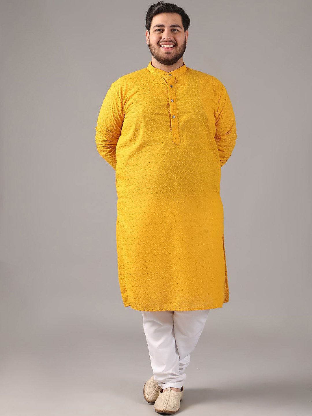 

SOJANYA PLUS Plus Size Men Ethnic Motifs Embroidered Pure Cotton Kurta With Pyjamas, Mustard