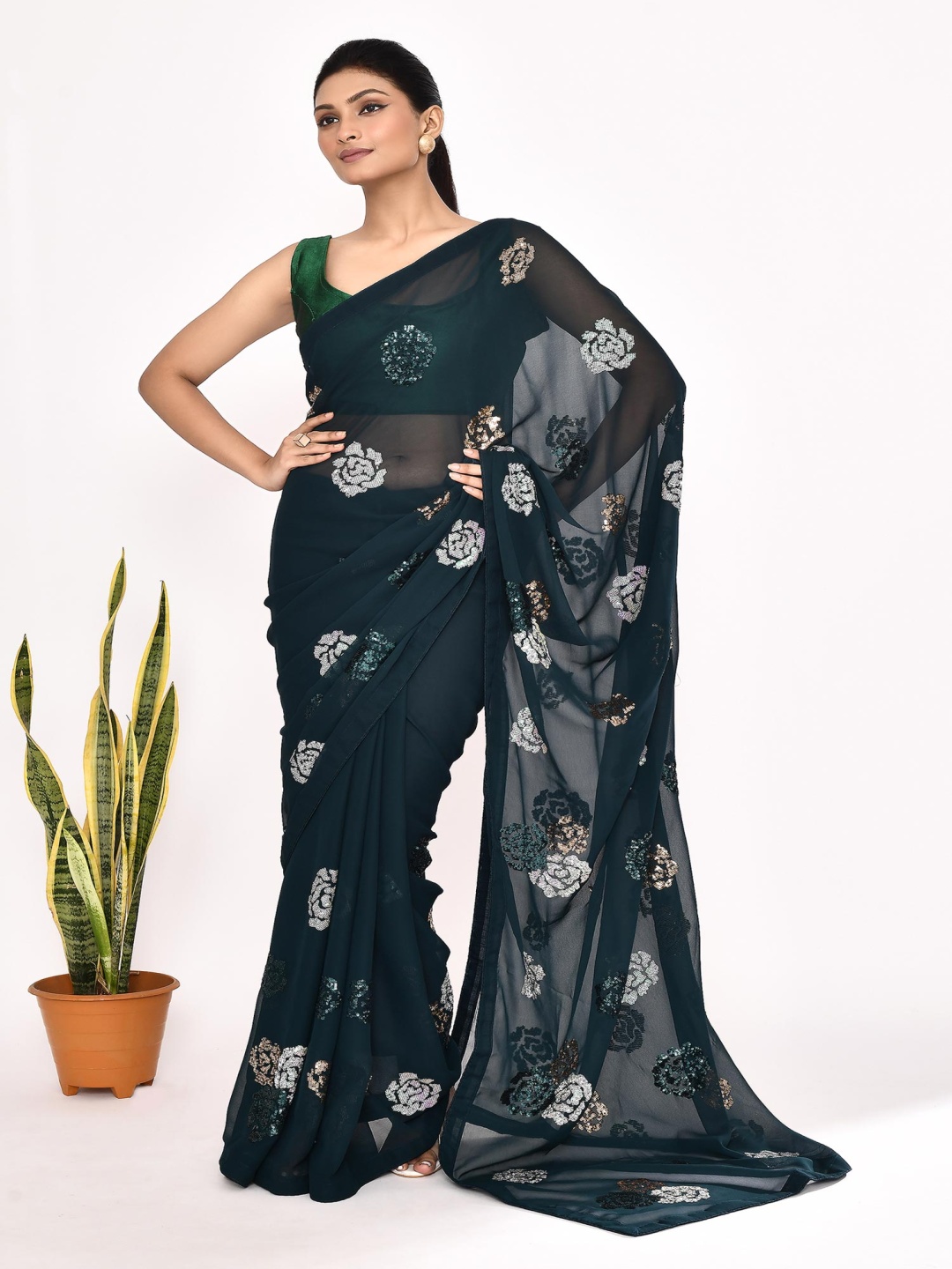 

Manu Designer Sequinned Embellished Pure Georgette Saree, Green