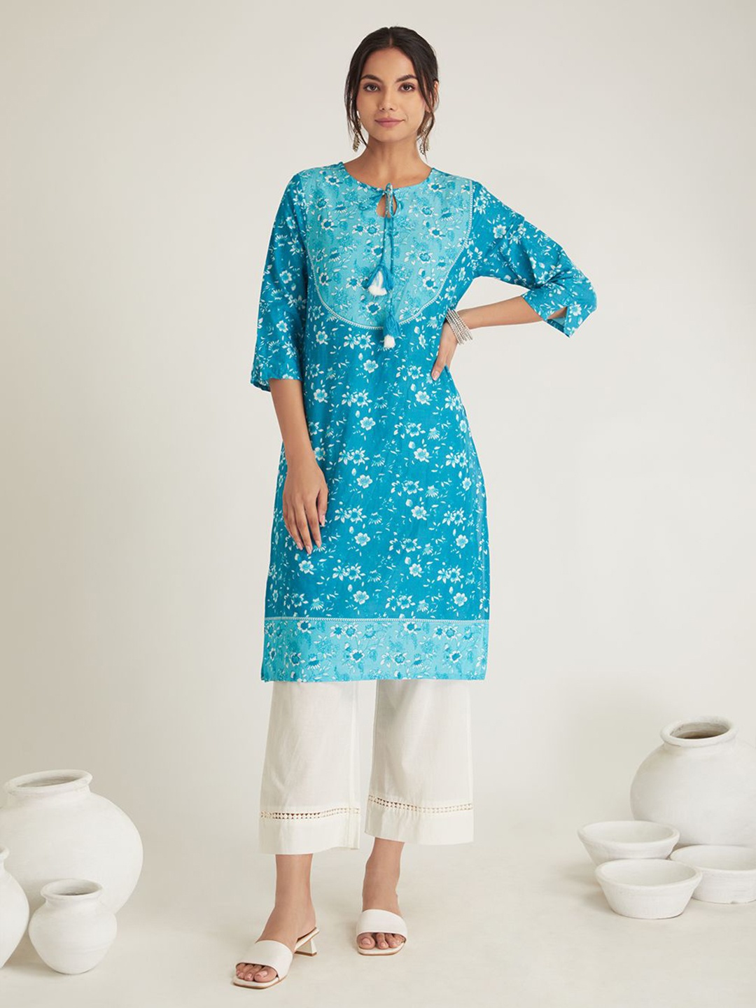

SHILPI HANDICRAFTS Floral Printed Pure Cotton Kurti, Blue