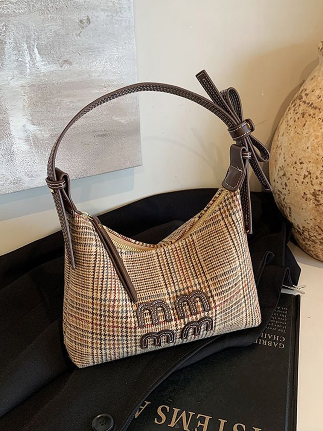 

StyleCast Women Checked Structured Hobo Bag, Beige