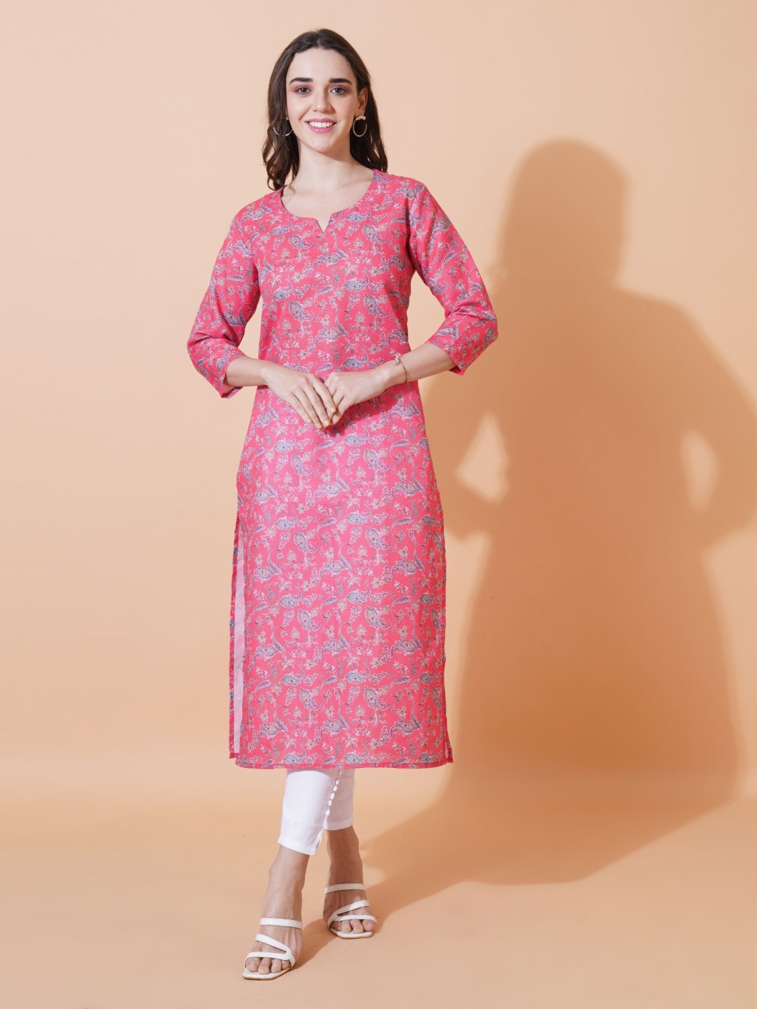 

FebQ Floral Printed Notch Neck Pure Cotton Kurta, Pink