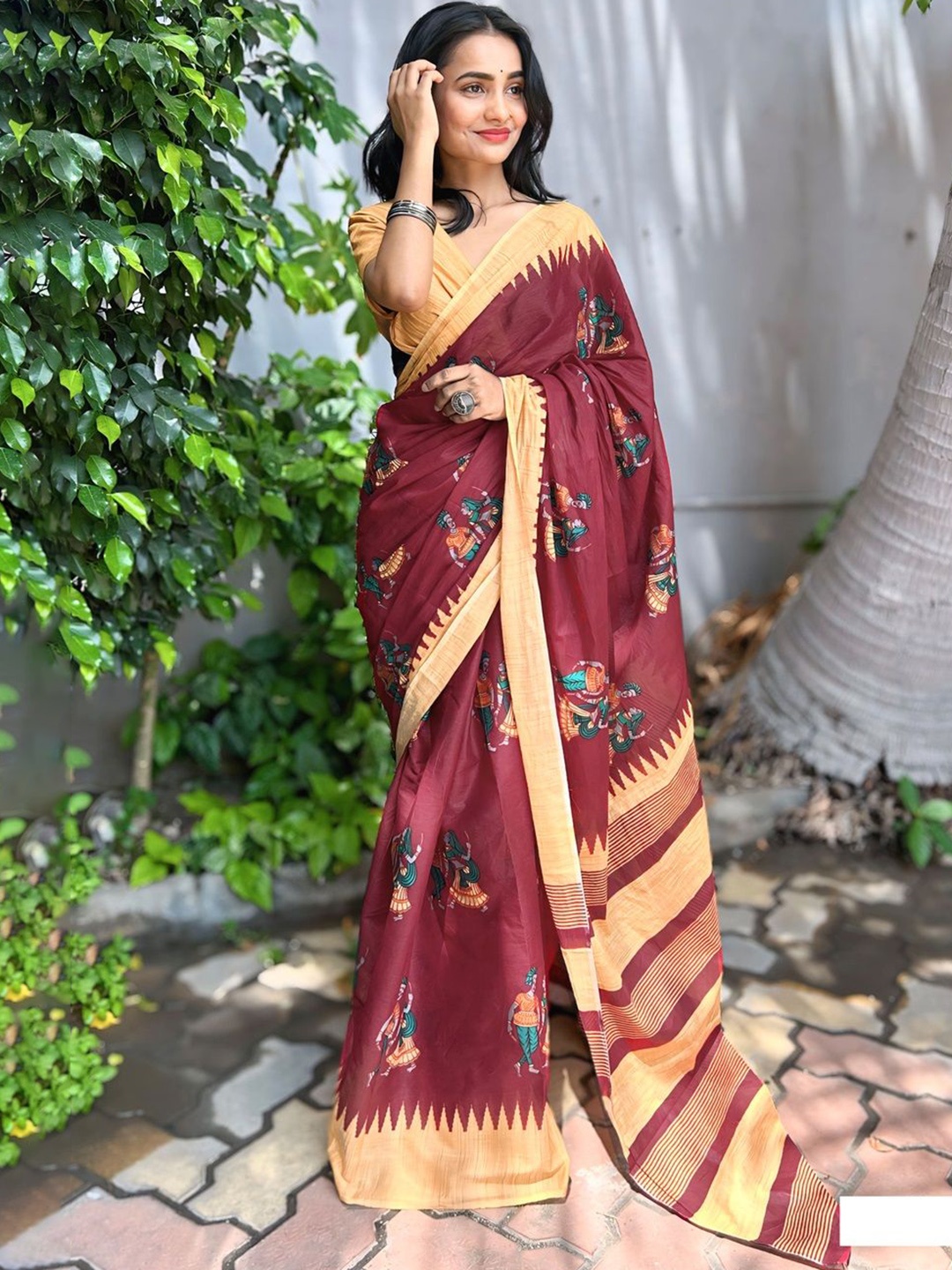 

HERE&NOW Warli Printed Pure Cotton Ikat Saree, Maroon