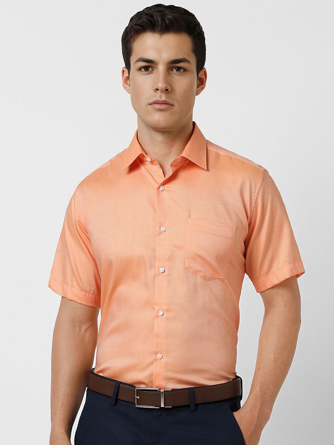 

Van Heusen Men Spread Collar Solid Cotton Formal Shirt, Peach