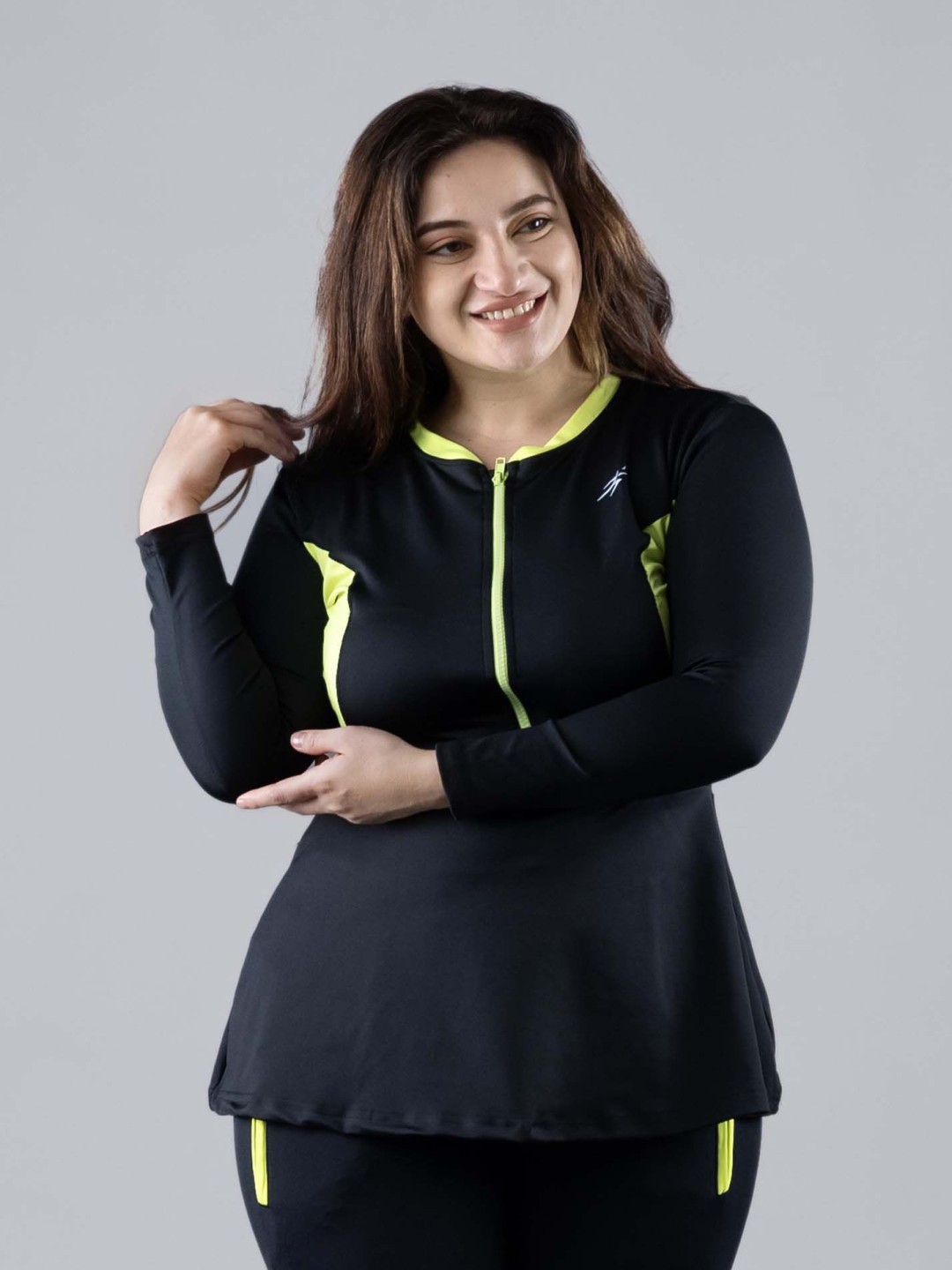 

Keepfit Women Plus Size Colourblocked Swimwear, Black