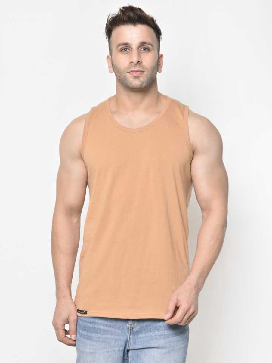 

WOOSTRO Men Solid Round Neck Cotton Slim Fit T-shirt, Beige