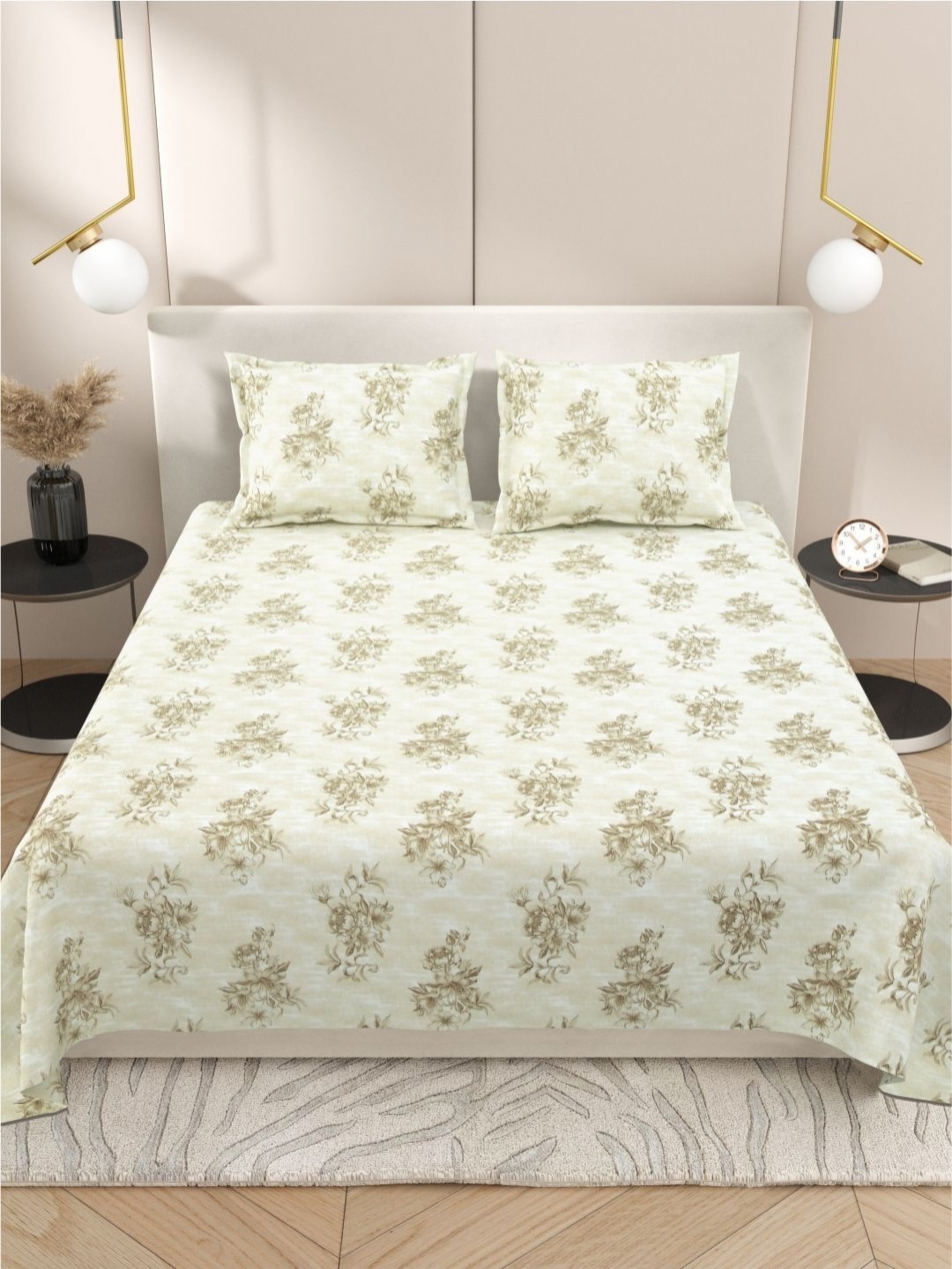 

DREAM WEAVERZ White & Brown Floral Printed 220 TC King Bedsheet Set 2.75 m x 2.55 m