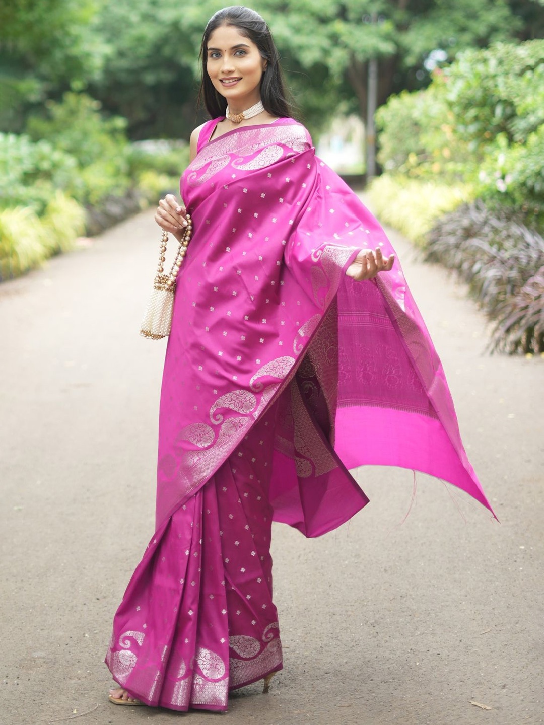 

arunima weaves Woven Design Zari Banarasi Saree, Rose