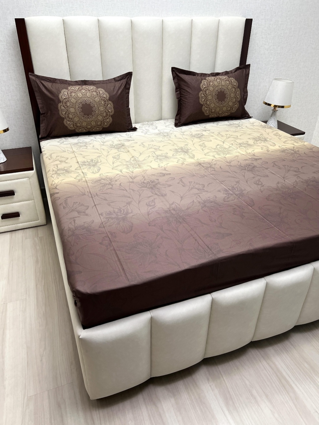 

Pure Decor Brown Floral 600 TC King Bedsheet with 2 Pillow Covers Set 2.74m x 2.74m
