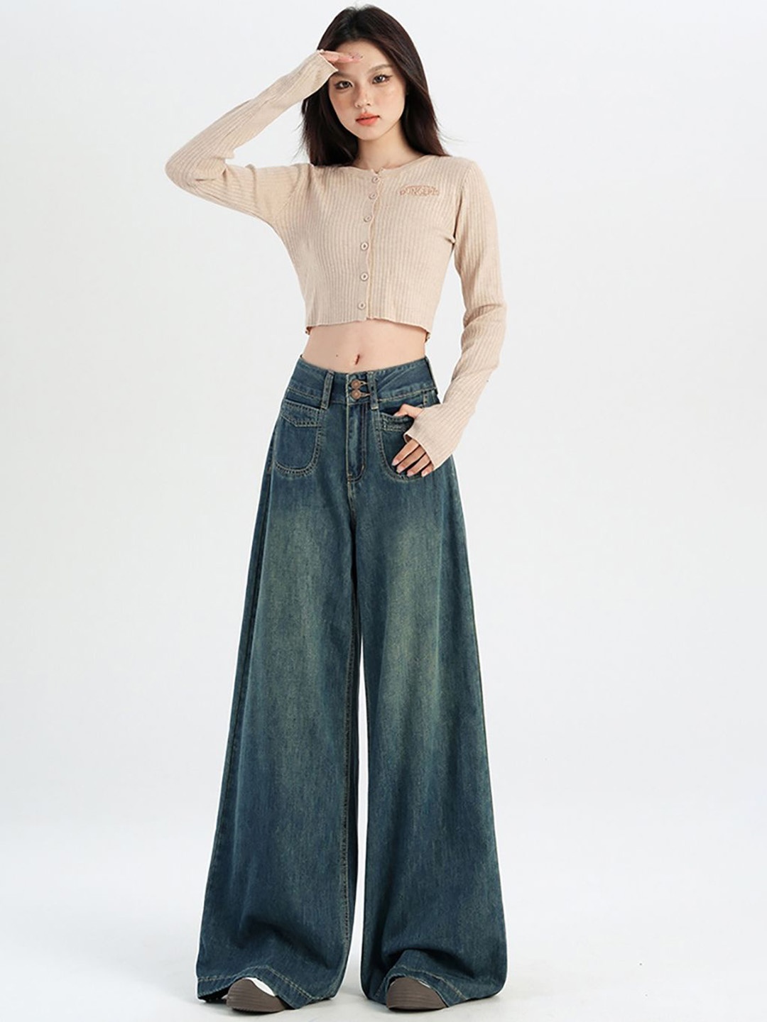 

StyleCast x Revolte Women Mid-Rise Flared Jeans, Blue
