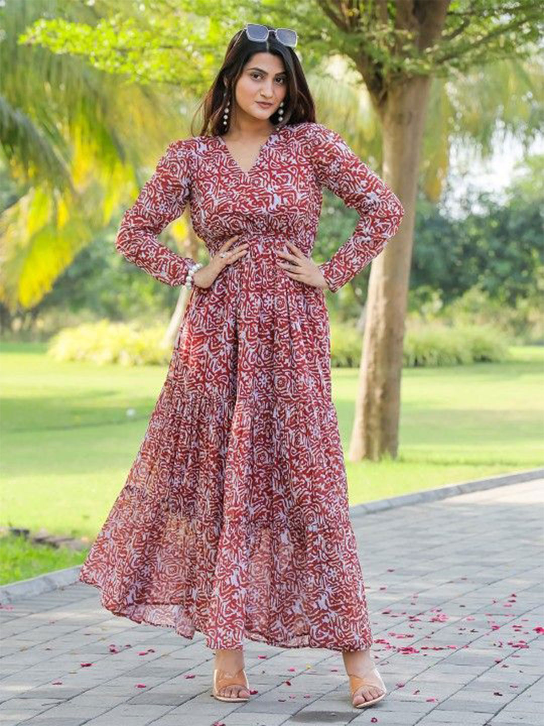 

WHATNOT STYLE Printed V-Neck Wrap Maxi Dress, Red