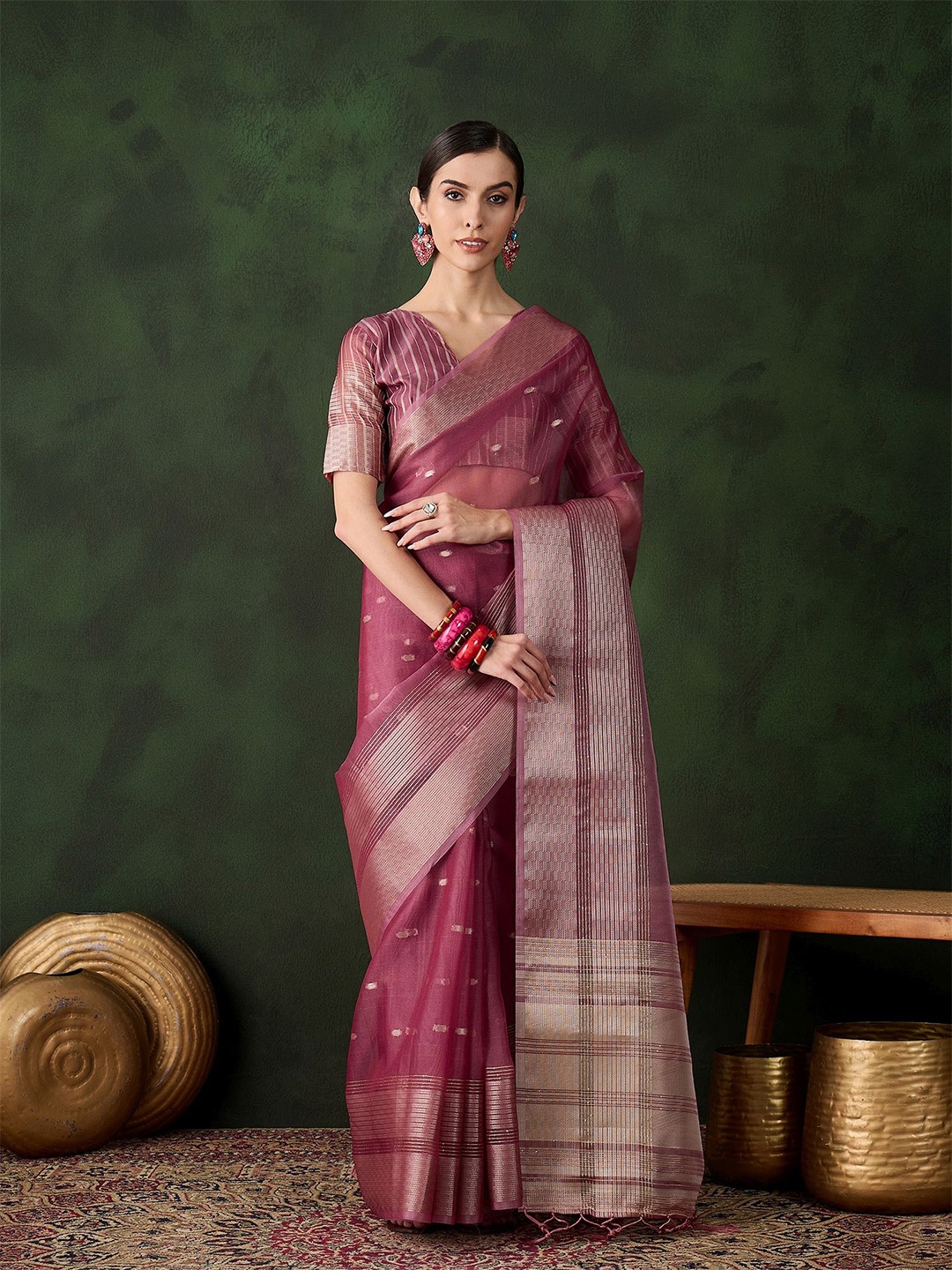 

KIMISHA Woven Design Zari Organza Kanjeevaram Saree, Magenta