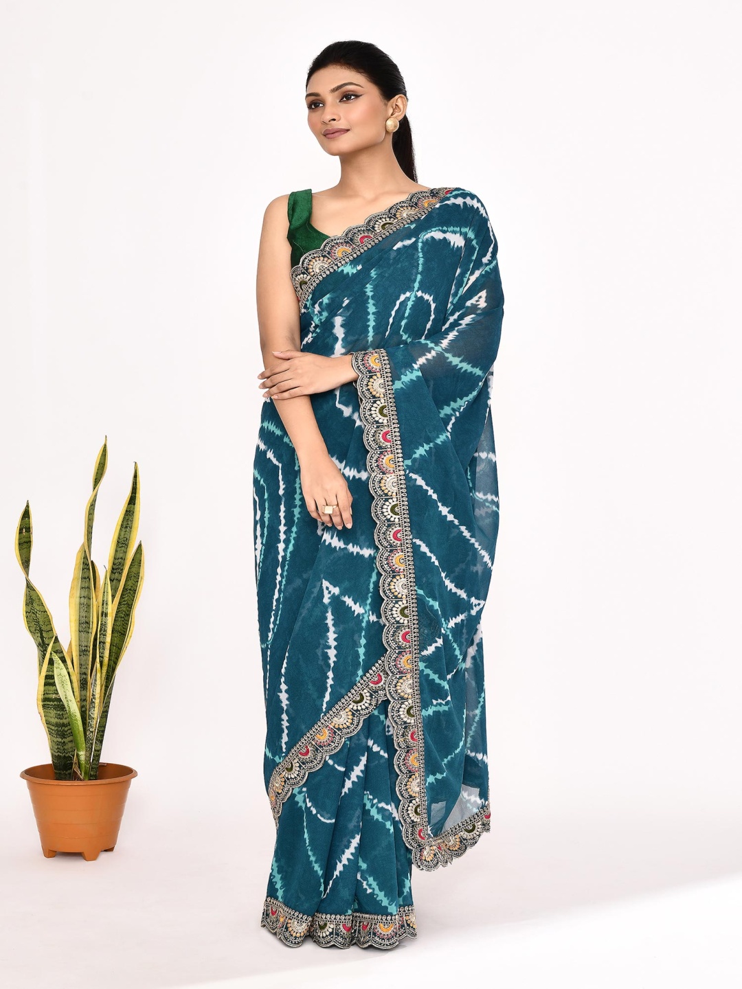 

Manu Designer Tie and Dye Dyed Embroidered Pure Georgette Saree, Blue