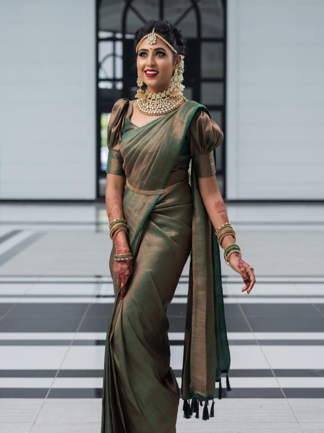 

Manu Designer Embellished Zari Designer Saree, Green