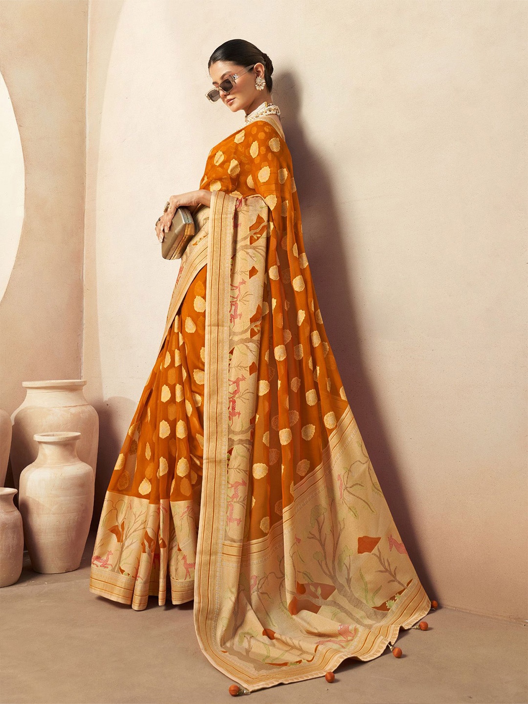 

elora Floral Pure Georgette Saree, Yellow
