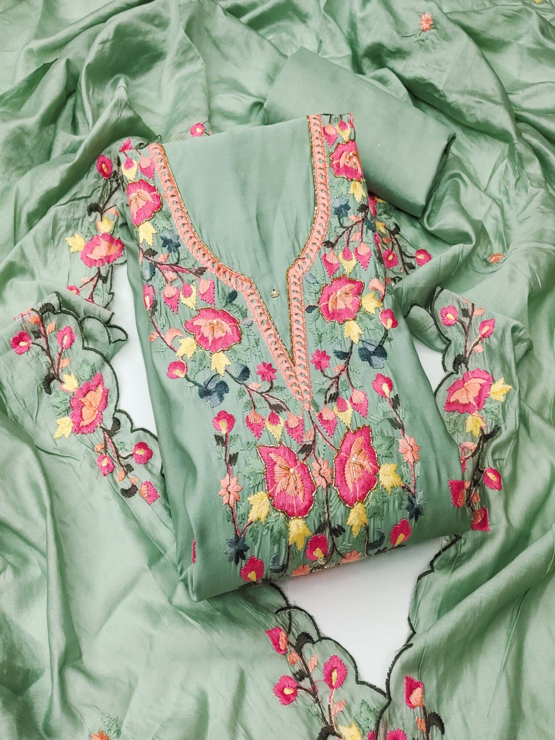 

Maroosh floral Embroidered Unstitched Dress Material, Sea green