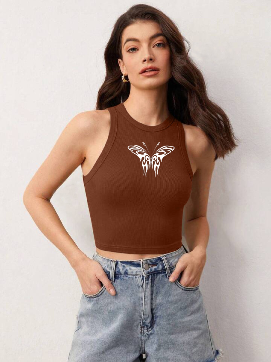 

The Roadster Lifestyle Co Printed Sleeveless Stretchable Crop Top, Brown