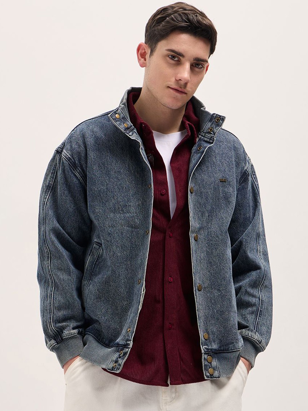 

THE BEAR HOUSE Men Stand Collar Solid Casual Denim Jacket, Blue