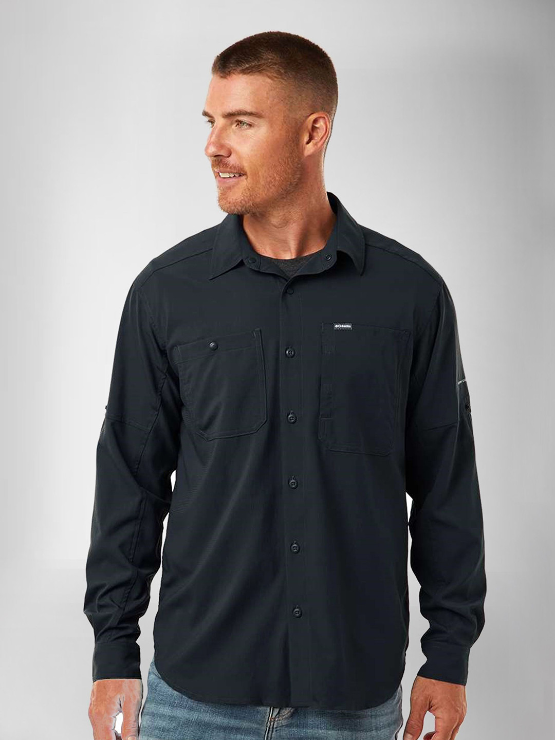 

Columbia Men Classic Fit Spread Collar Solid Casual Shirt, Black