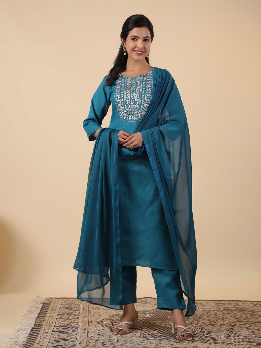 

Janasya Women Floral Embroidered Regular Pure Cotton Kurta with Trousers & With Dupatta, Teal