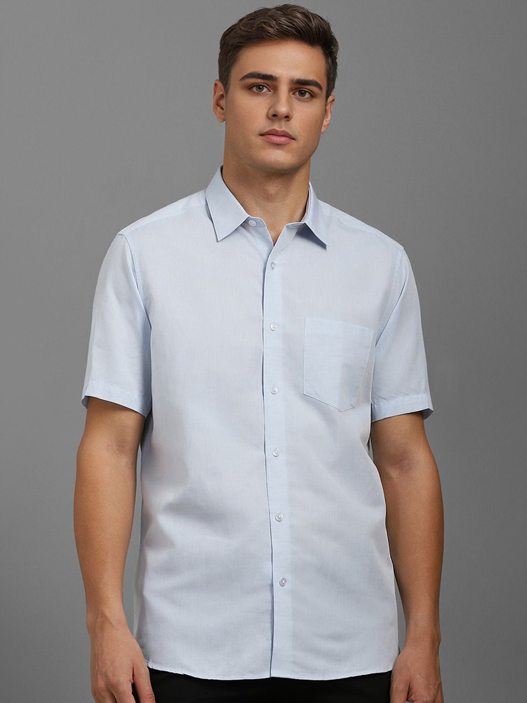 

Louis Philippe Men Classic Fit Spread Collar Solid Cotton Linen Casual Shirt, Blue