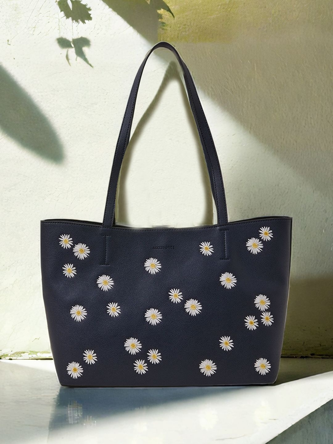 

Accessorize Women Floral Printed Shopper Tote Bag, Navy blue