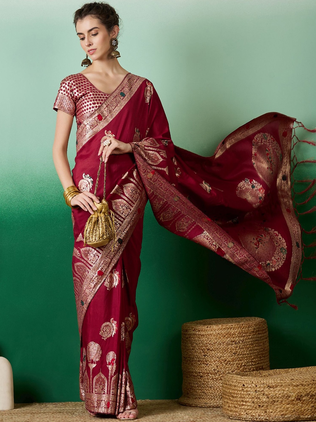 

KALINI Woven Design Zari Banarasi Saree, Red