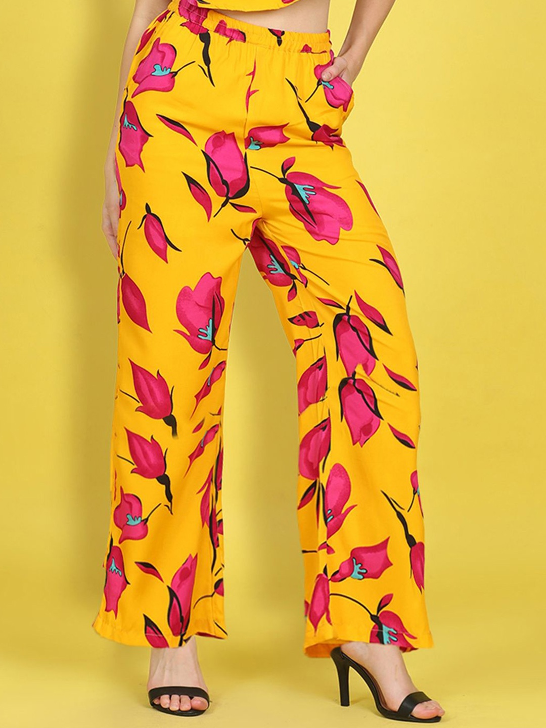 

Cutiekins Girls Floral Printed Knitted Palazzos, Mustard