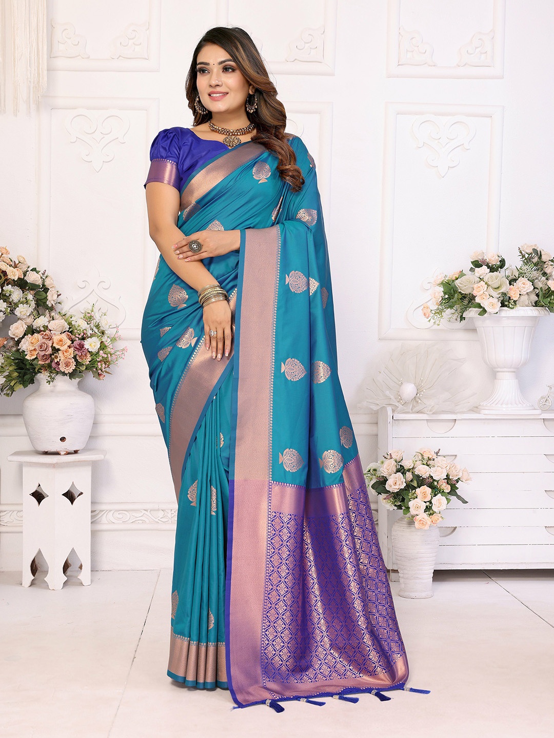 

Vintro Woven Design Zari Pure Silk Banarasi Saree, Teal