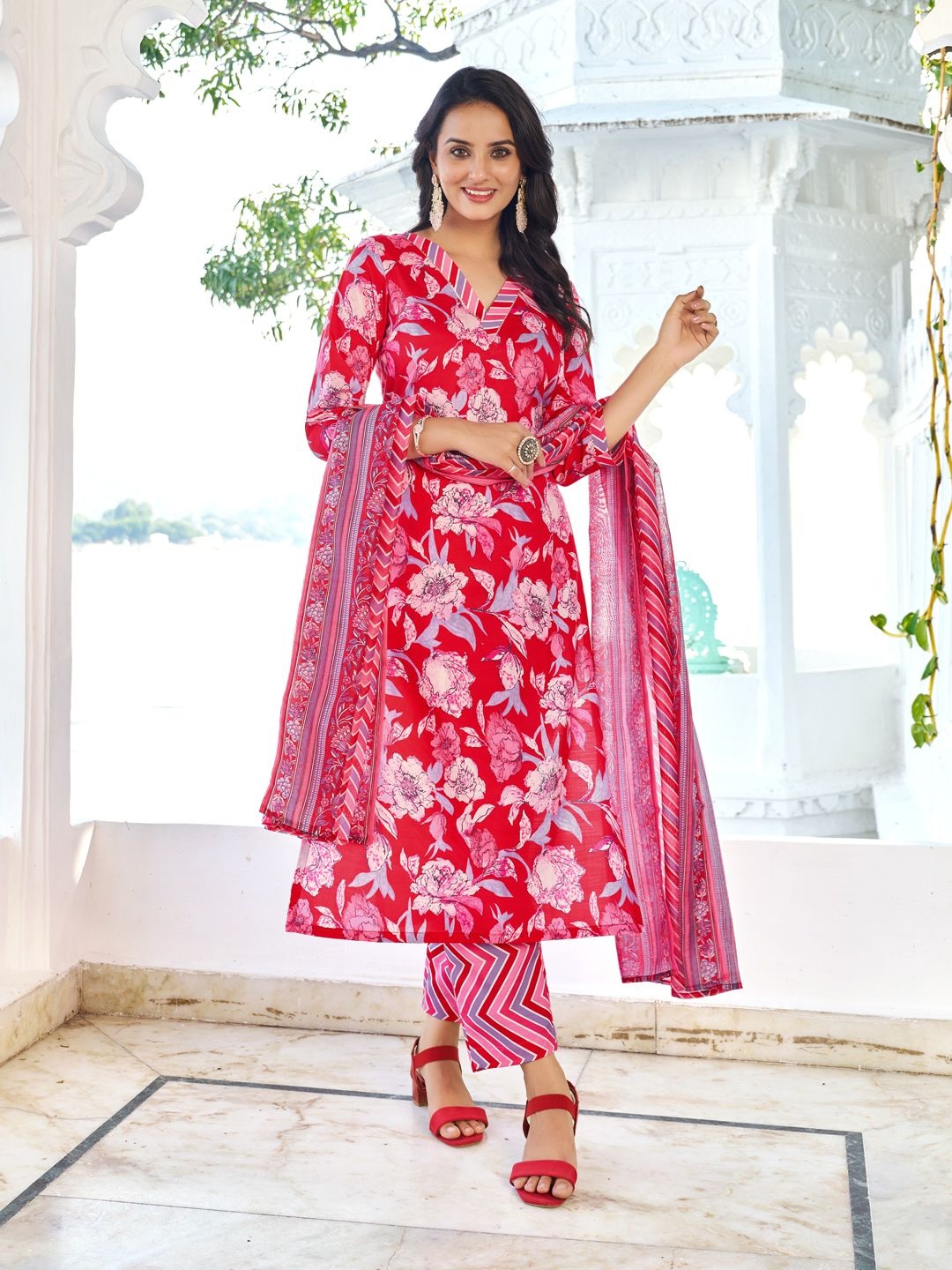 

Moda Rapido Floral Printed V-Neck Gotta Patti Straight Kurta With Trouser And Dupatta, Red