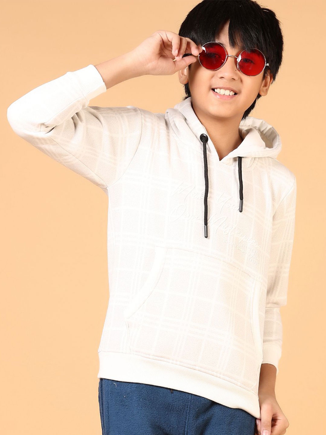 

V-Mart Boys Printed Sweatshirt, White