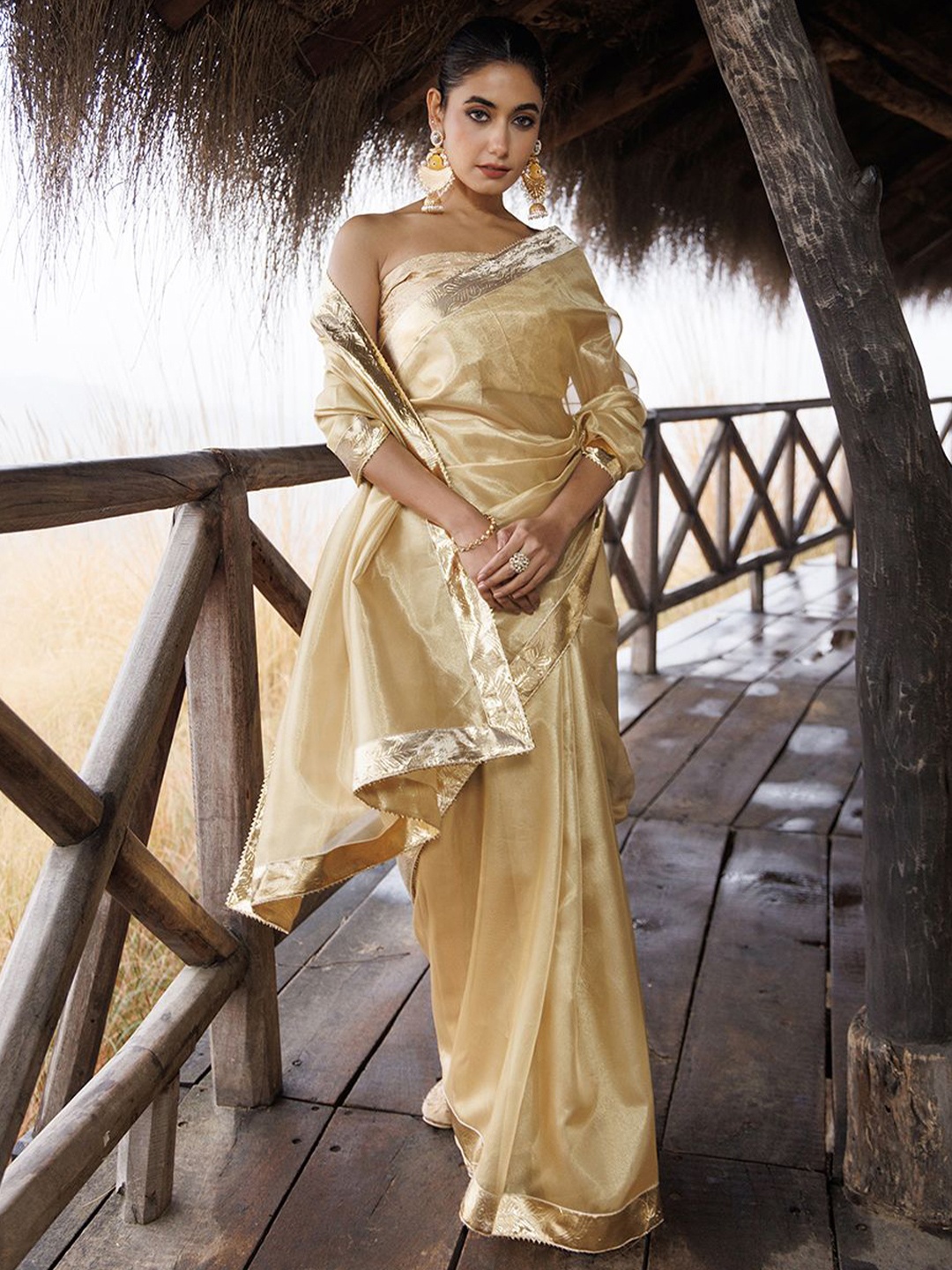 

Geroo Jaipur Women Tissue Saree with Gota Work, Beige