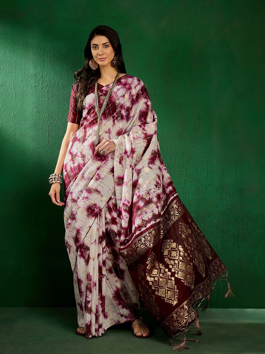 

KALINI Tie and Dye Dyed Saree, White