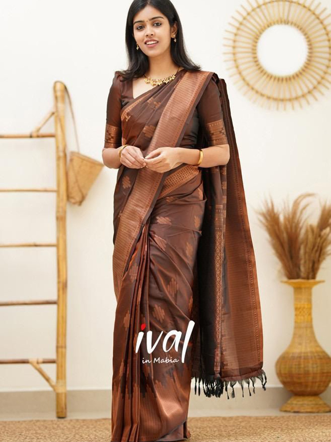 

Manu Designer Embellished Zari Woven Design Saree, Brown