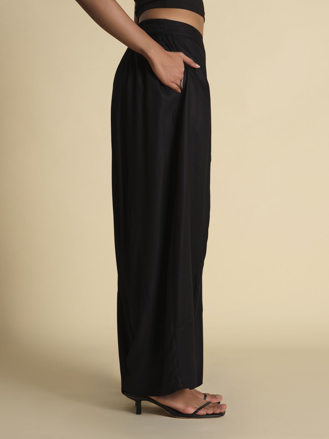 

Global Desi Women Pleated Trousers, Black