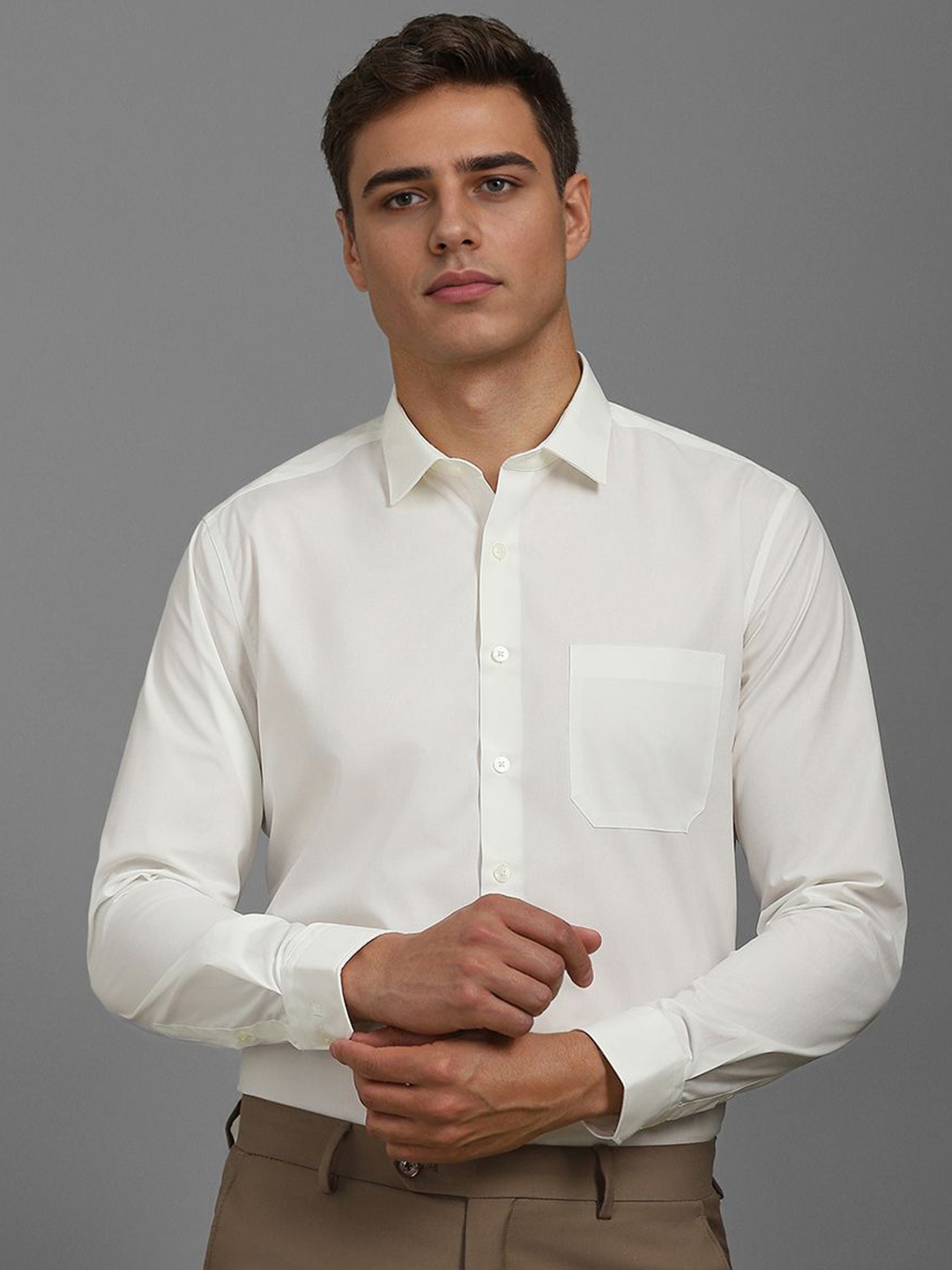 

Louis Philippe Men Slim Fit Spread Collar Solid Cotton Formal Shirt, Cream