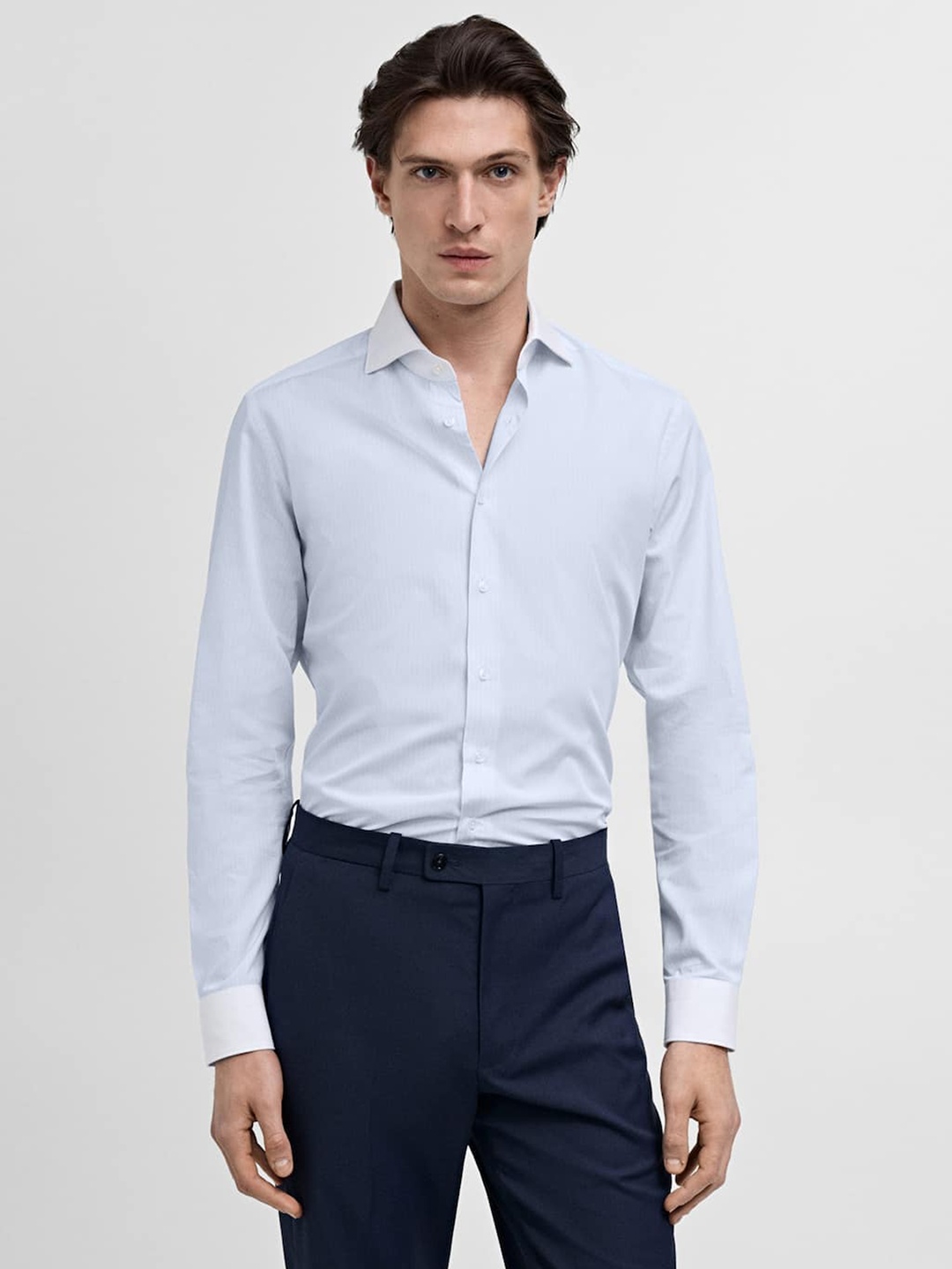 

MANGO MAN Vertically Pin Striped Contrasting Collar Pure Cotton Semiformal Shirt, Blue