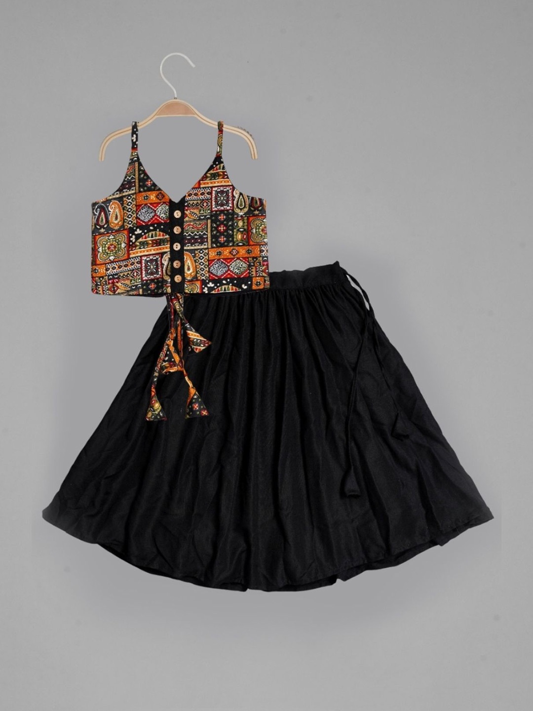 

Anneca Girls Shoulder Strap Wooden Button Paisley Printed Lehenga & Blouse, Black