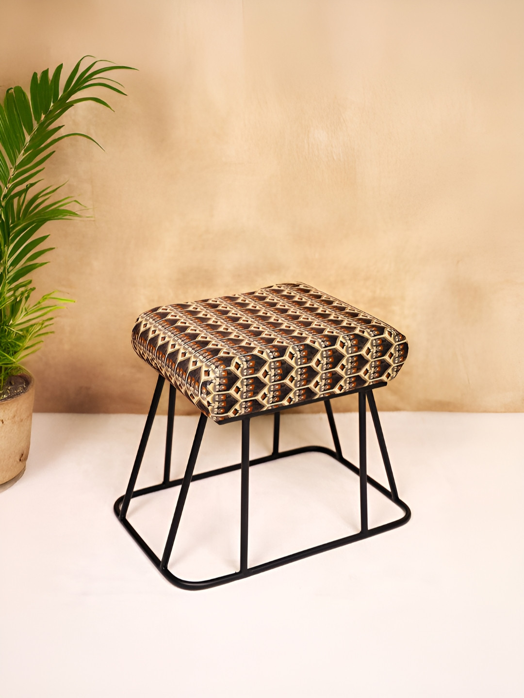 

Decoghar Brown & Beige Ethnic Printed Square Shaped Metallic Stool