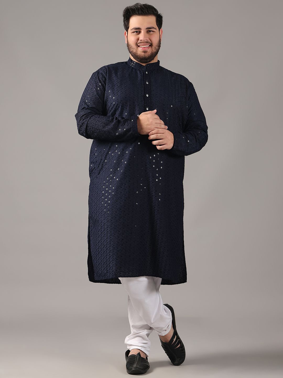 

SOJANYA PLUS Size Floral Embroidered Band Collar Sequinned Cotton Straight Kurta, Navy blue