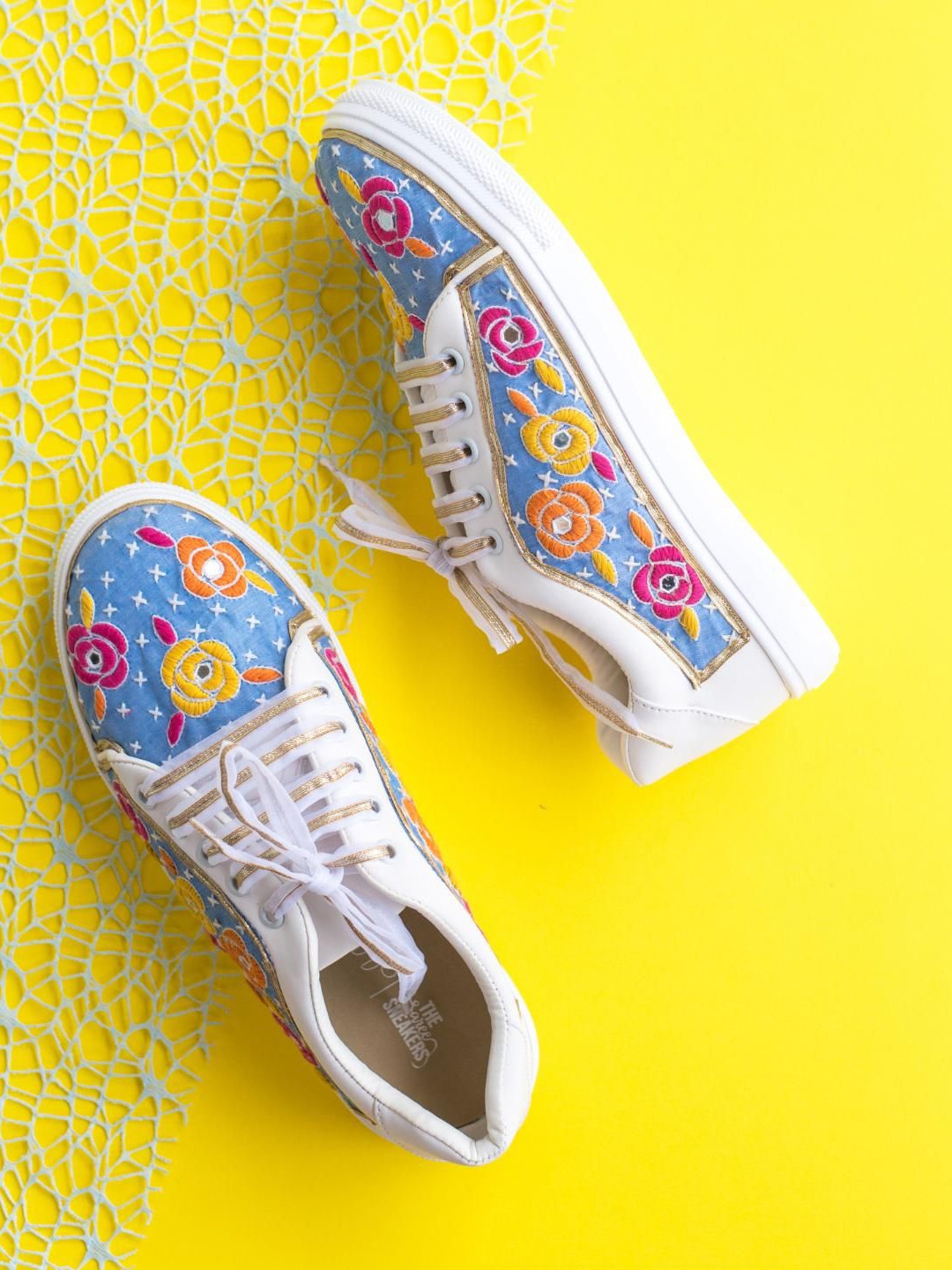 

The Saree Sneakers Women Textured Sneakers, Blue