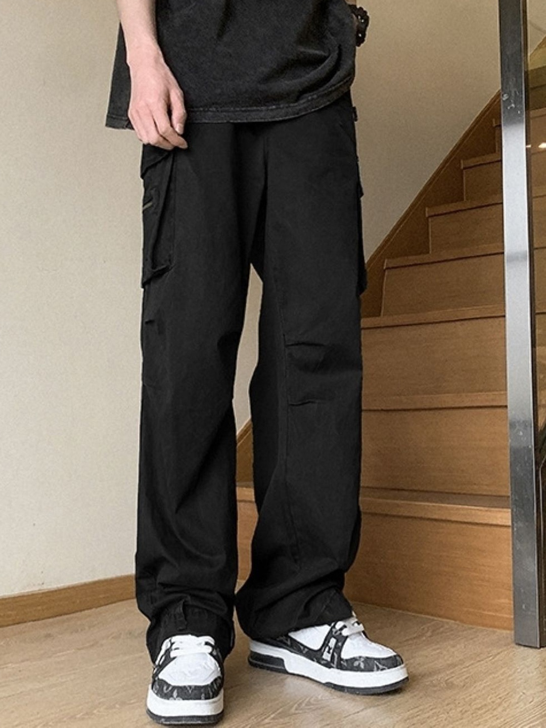 

StyleCast Men Original Regular Fit Cargos, Black