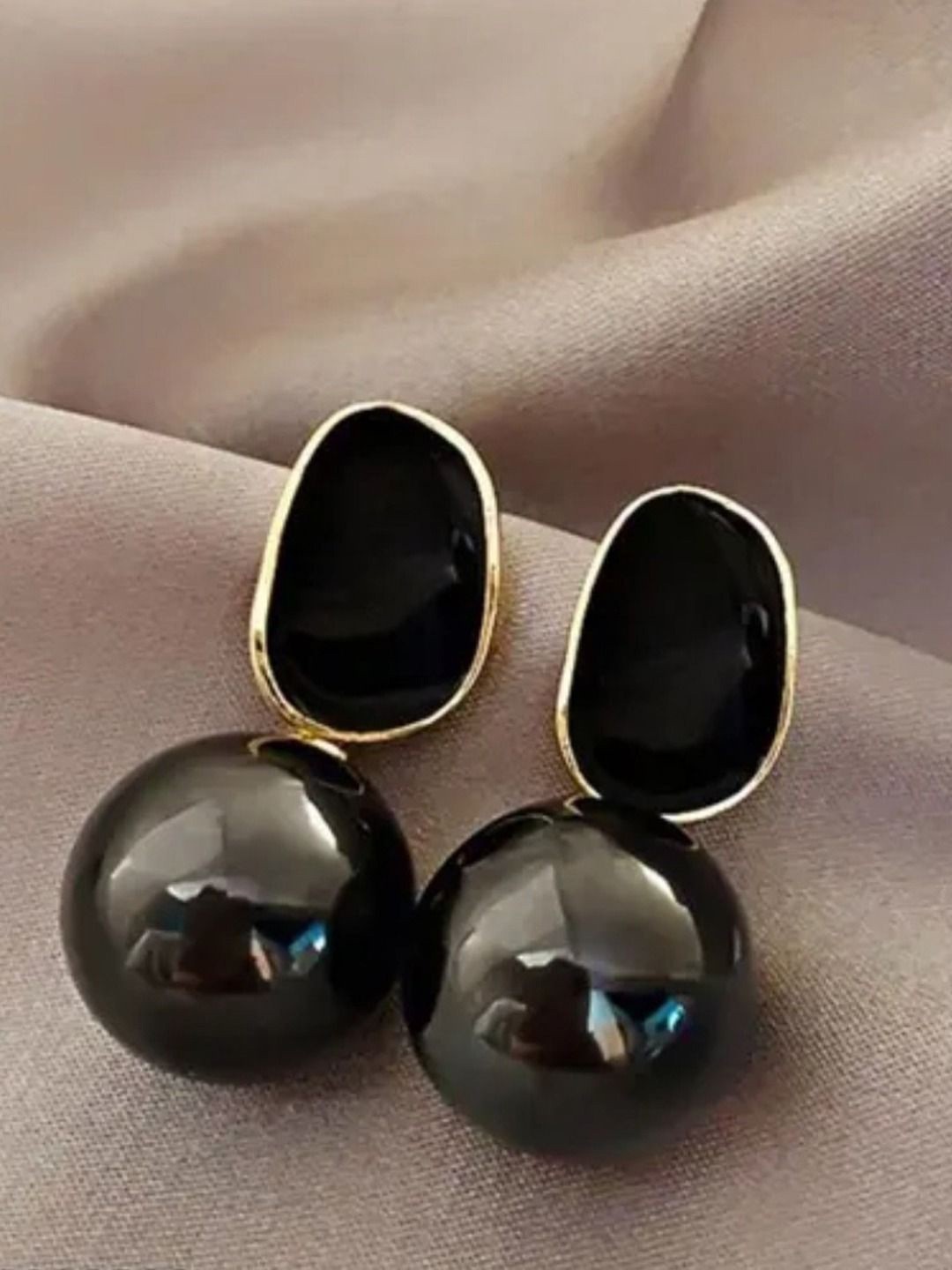 

BEYTER Classic Drop Earrings, Black