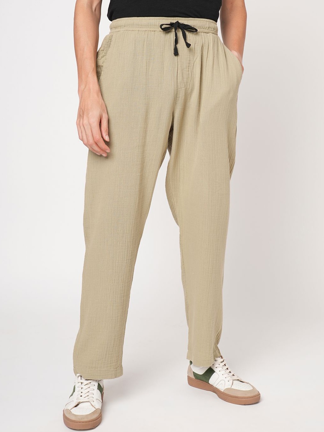 

PRONK Men Relaxed-Fit Regular Trousers, Beige